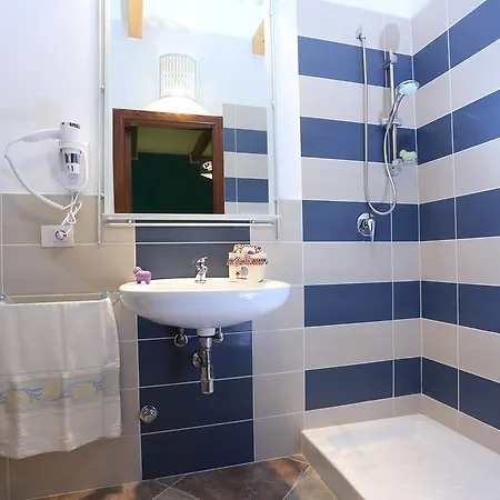 ゲストハウス Palau De Rosa