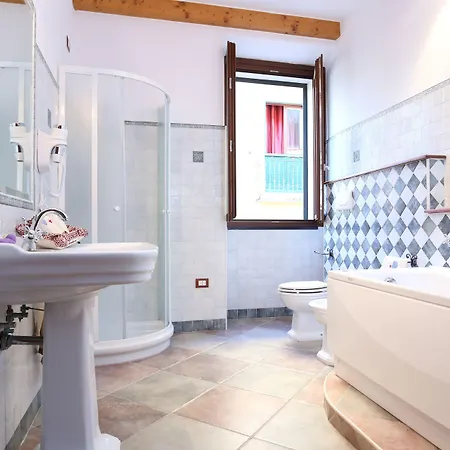 Penzion Palau De Rosa 3*