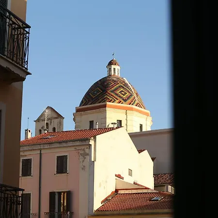 Casa de hóspedes Palau De Rosa 3*